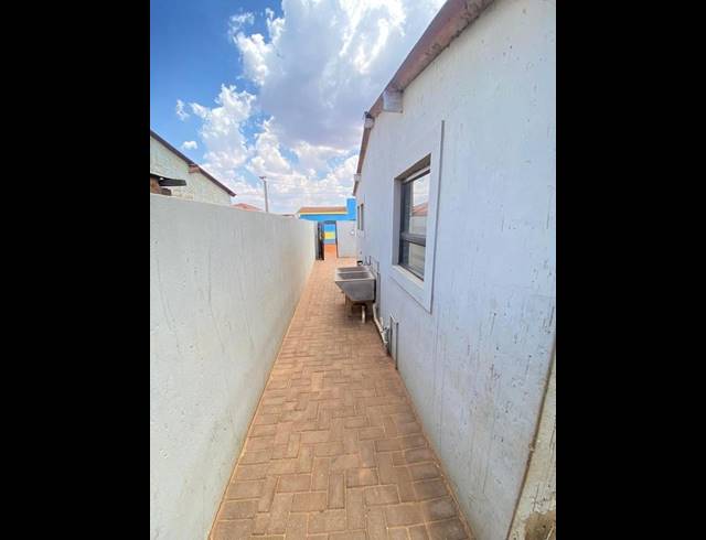 0 BEDROOM PROPERTY TO RENT IN BRAM FISCHERVILLE